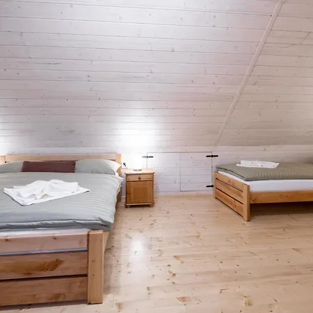 Drevenica Irenka Ferienhaus *